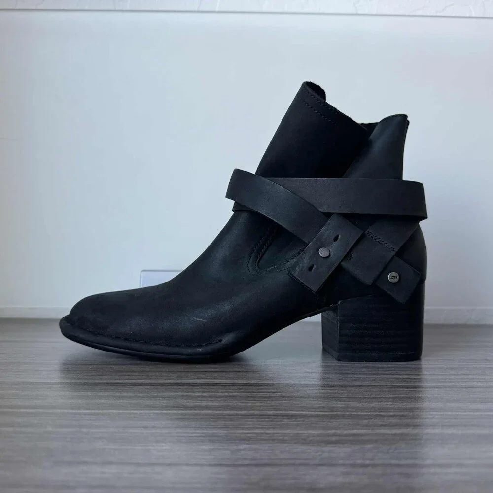 UGG Women's Elysian Zip Up Ankle Boots Bootie $170 in Black 1095792